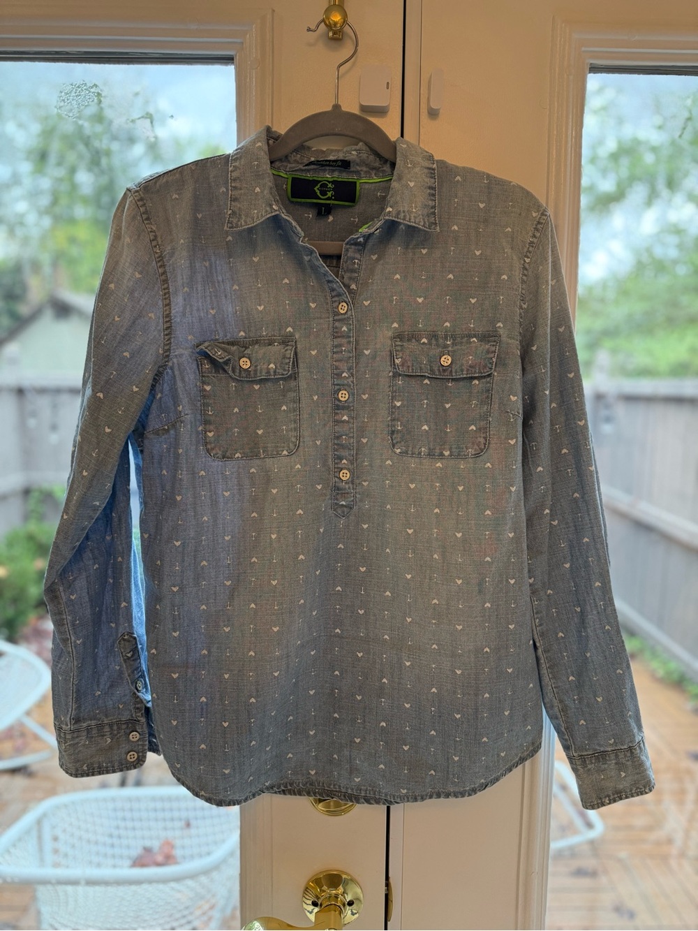 C. Wonder Light Blue Denim-Effect Long-Sleeve Shirt